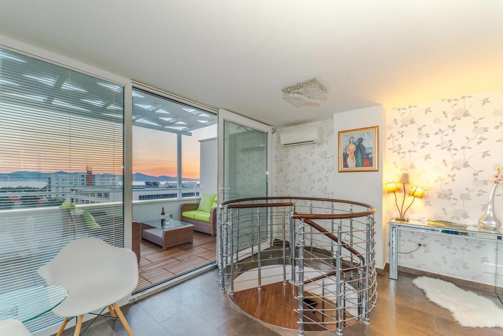 Sunset Penthouse Apartment With Jacuzzi And Seaview Zadar Exterior foto