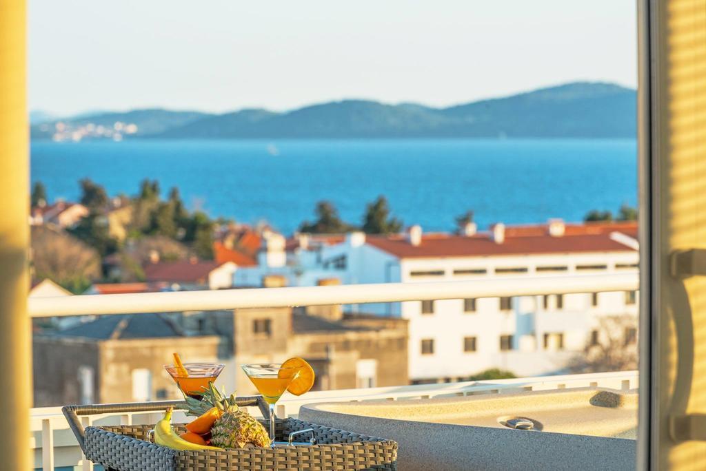 Sunset Penthouse Apartment With Jacuzzi And Seaview Zadar Exterior foto