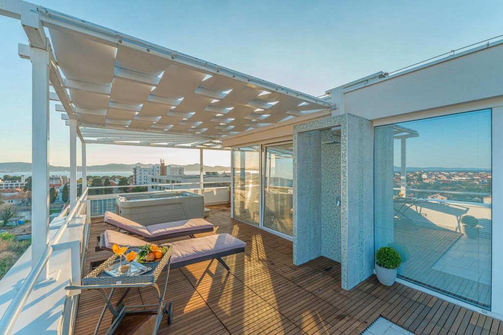 Sunset Penthouse Apartment With Jacuzzi And Seaview Zadar Exterior foto