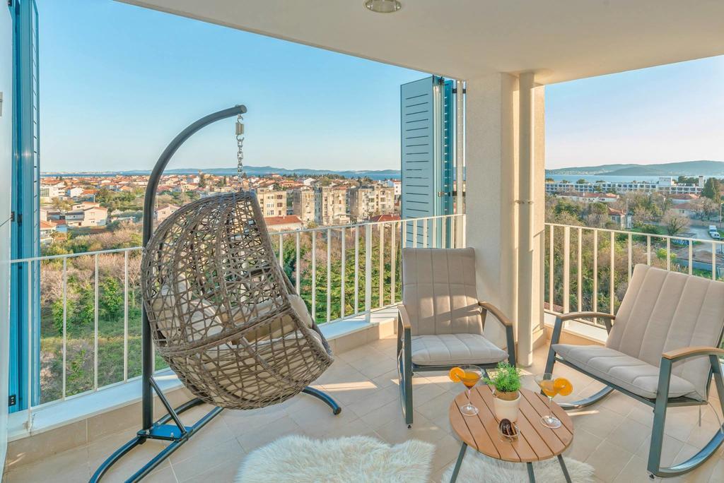 Sunset Penthouse Apartment With Jacuzzi And Seaview Zadar Exterior foto